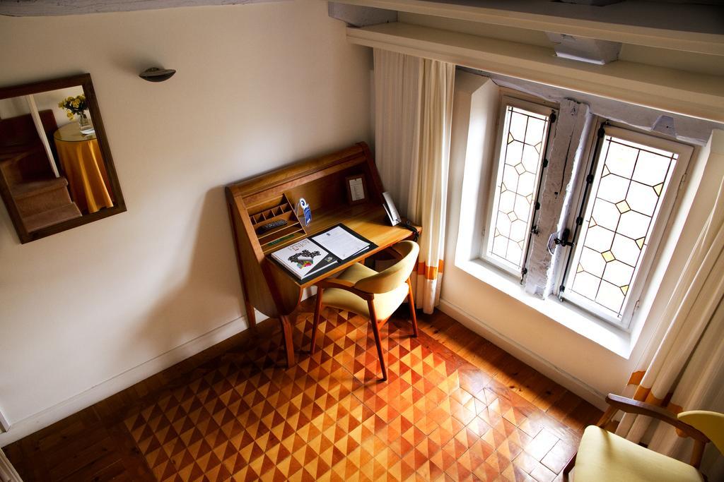 Aguilar de Campóo Hotel Posada Santa Maria La Real מראה חיצוני תמונה