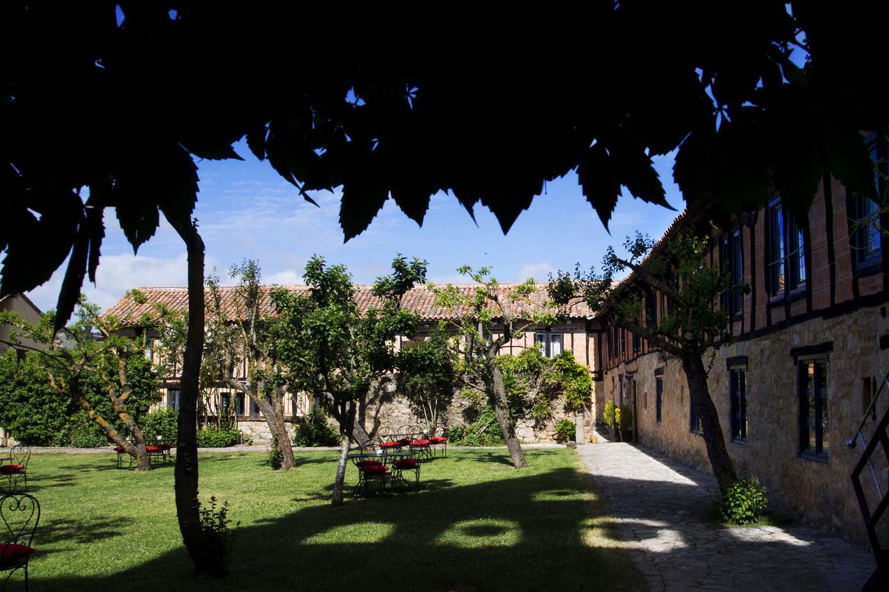 Aguilar de Campóo Hotel Posada Santa Maria La Real מראה חיצוני תמונה