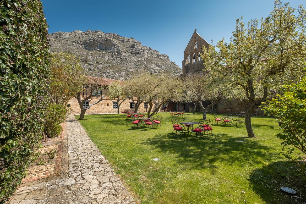 Aguilar de Campóo Hotel Posada Santa Maria La Real מראה חיצוני תמונה