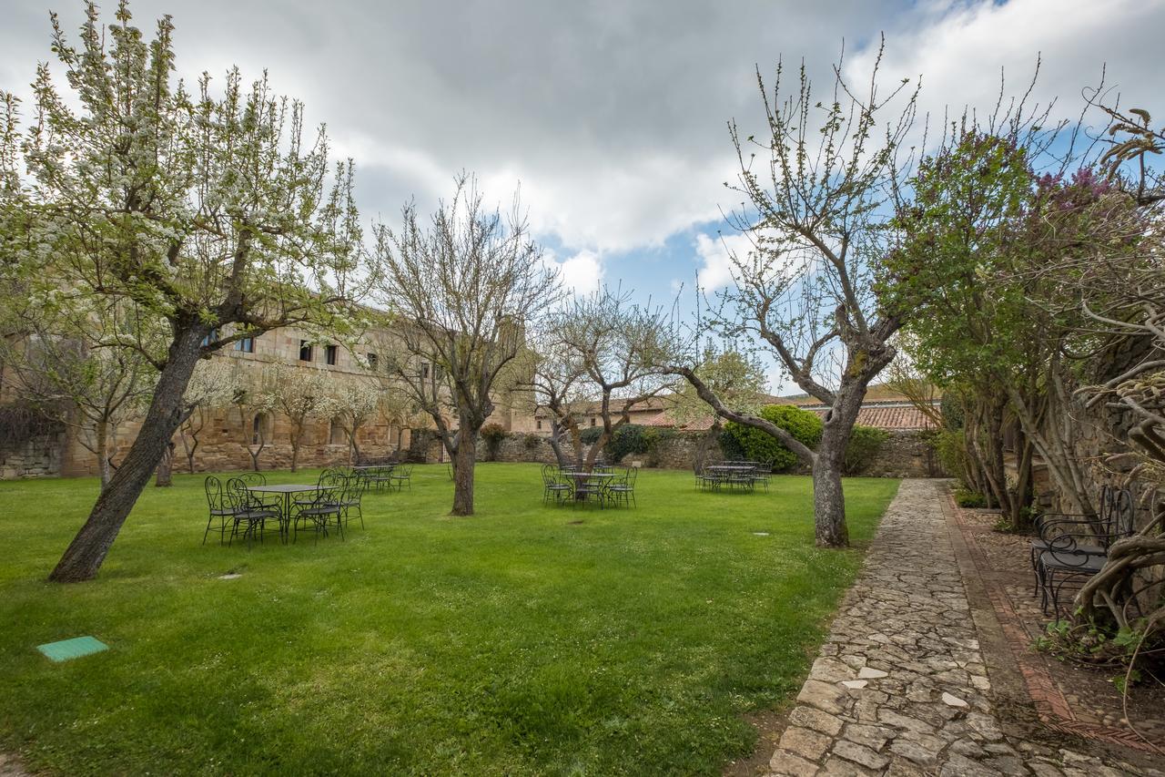 Aguilar de Campóo Hotel Posada Santa Maria La Real מראה חיצוני תמונה